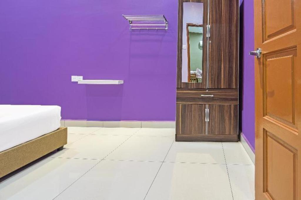 Hotel Oyo 90522 Alma Sweet 2*